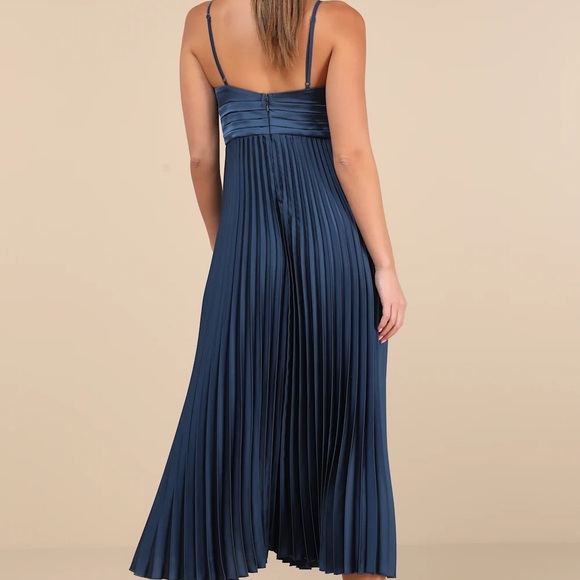 Navy Blue Satin Pleated Mini Dress - Picture 3 of 3